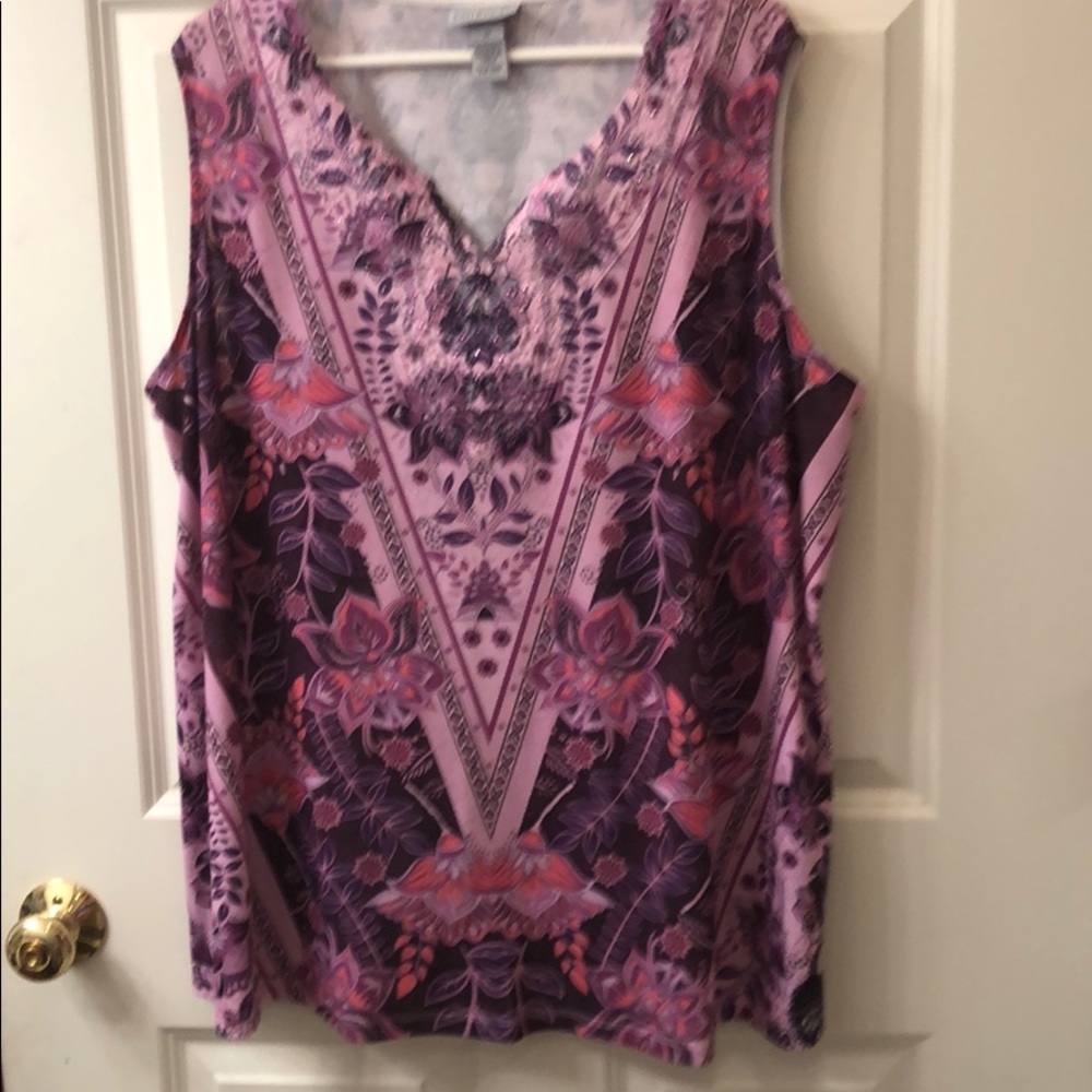 Catherine’s purple v neck top